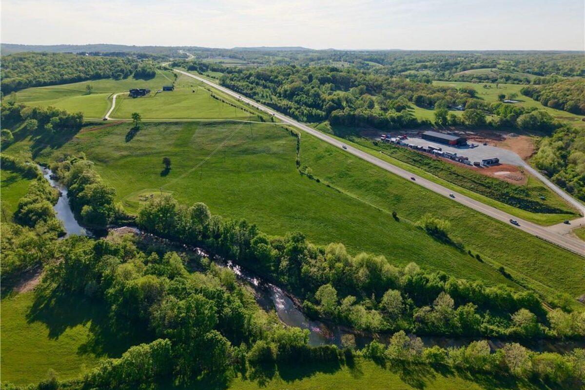 000 US-412 in Huntsville, AR. Commercial Land
